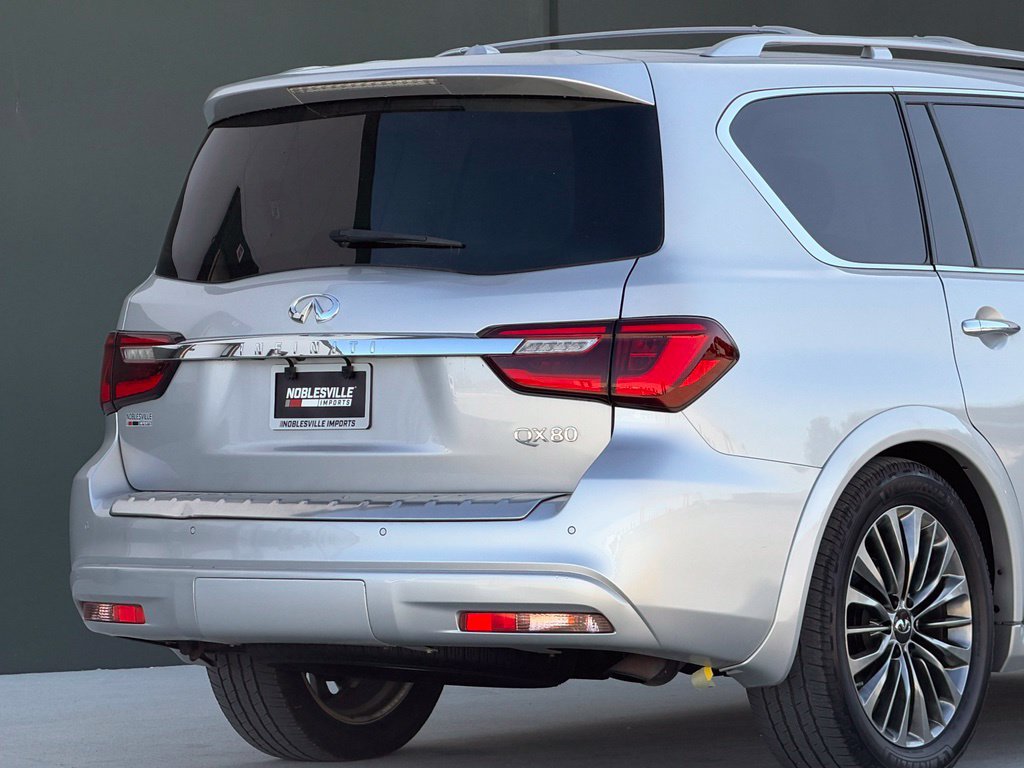 Used 2019 INFINITI QX80 Luxe w/ 22" Wheel Package AWD/4WD image 8