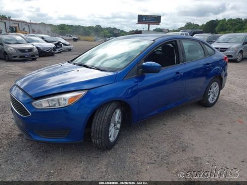 Used 2018 Ford Focus SE FWD image 6
