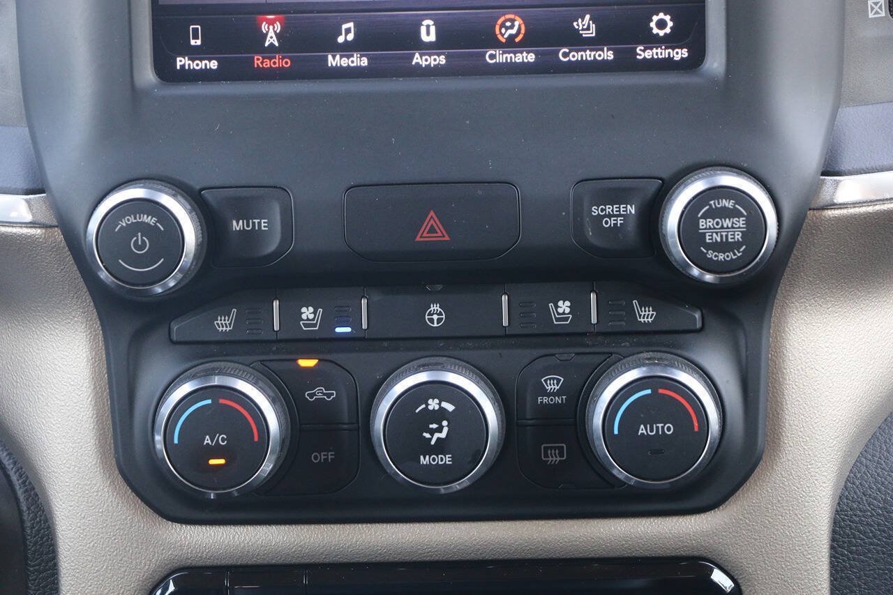 Used 2021 RAM 1500 Laramie w/ Off Road Group AWD/4WD image 23