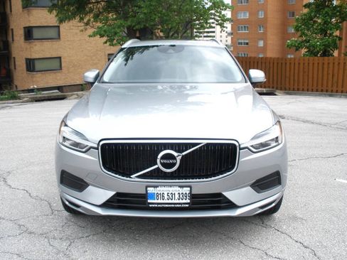 Used 2018 Volvo XC60 T5 Momentum AWD/4WD image 7