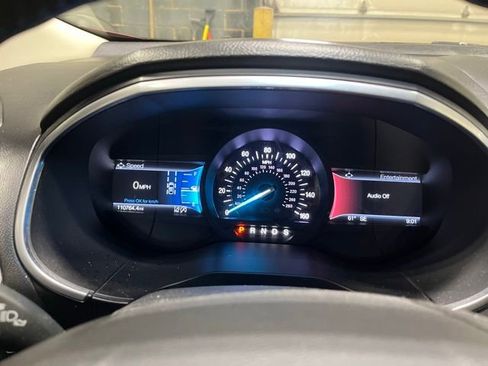 Used 2019 Ford Edge Titanium w/ Equipment Group 301A image 21