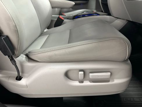 Used 2018 Honda Pilot Touring image 59