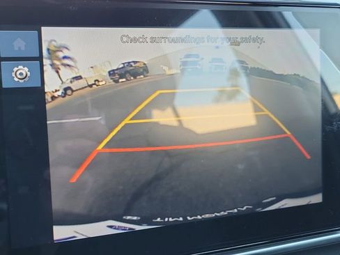 New 2026 Hyundai Venue SE image 12