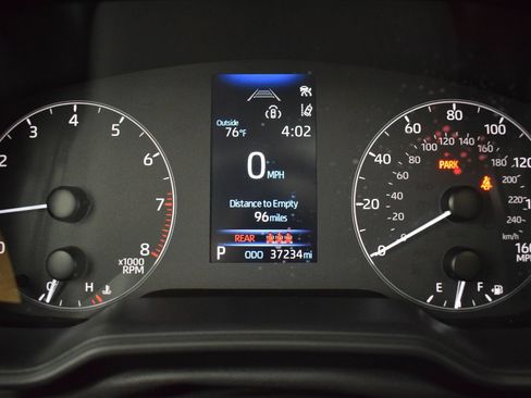 Used 2024 Toyota Corolla SE w/ SE Premium Package FWD image 17