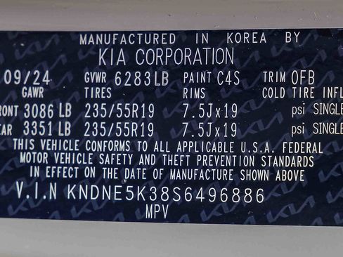 Certified 2025 Kia Carnival SX Prestige FWD image 31