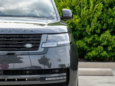 Used 2024 Land Rover Range Rover Autobiography AWD/4WD image 57