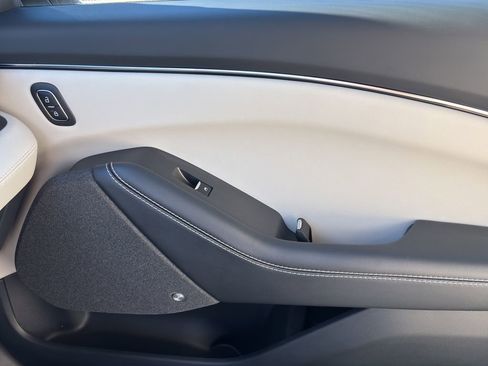 New 2026 Ford Mustang Mach-E Premium image 11