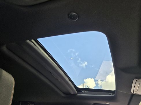 Certified 2025 Honda CR-V Sport image 18