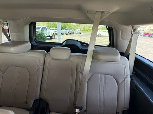 Used 2024 Ford Expedition Max Limited RWD image 8