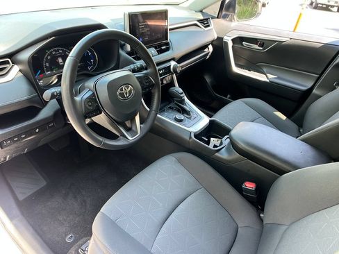 Certified 2024 Toyota RAV4 XLE w/ Convenience Package AWD/4WD image 11