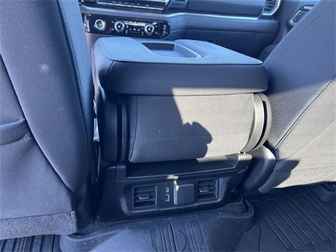 Certified 2022 GMC Sierra 1500 Elevation image 19