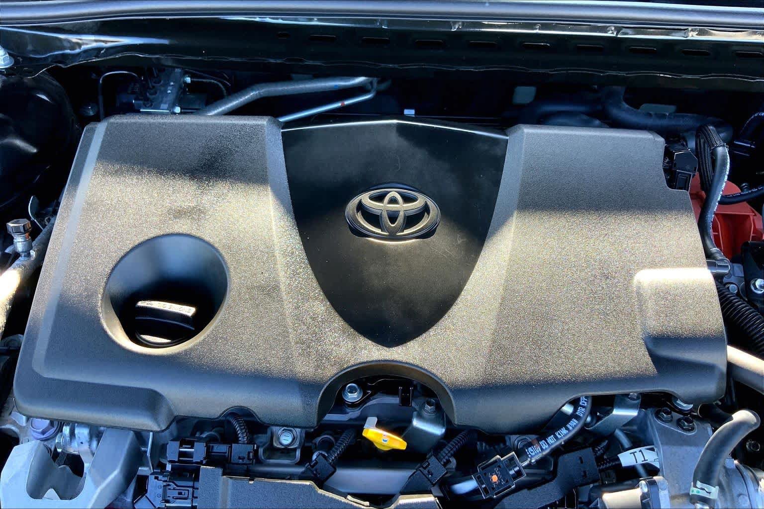 Certified 2025 Toyota Camry LE FWD image 32