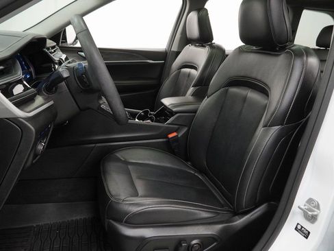 Used 2022 Jeep Grand Cherokee Limited 4xe image 18