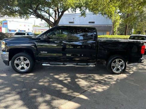 Used 2018 Chevrolet Silverado 1500 LT w/ Texas Edition RWD image 4