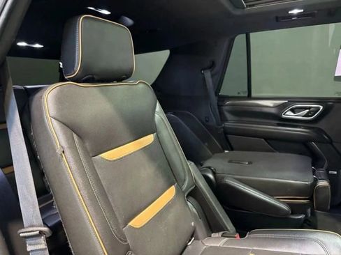 Used 2022 GMC Yukon AT4 w/ AT4 Premium Plus Package image 32