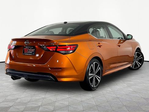 Used 2023 Nissan Sentra SR w/ SR Premium Package FWD image 6