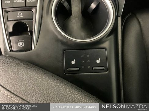 Used 2019 Toyota Camry XSE w/ Navigation Package FWD image 41