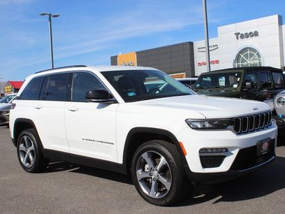 Used 2023 Jeep Grand Cherokee Limited