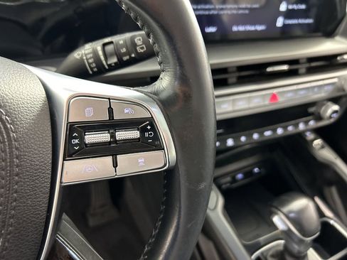 Used 2024 Kia Telluride S w/ S Sunroof Package FWD image 19