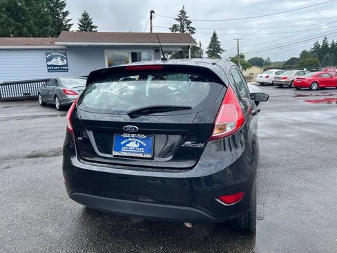 Used 2014 Ford Fiesta SE FWD image 17