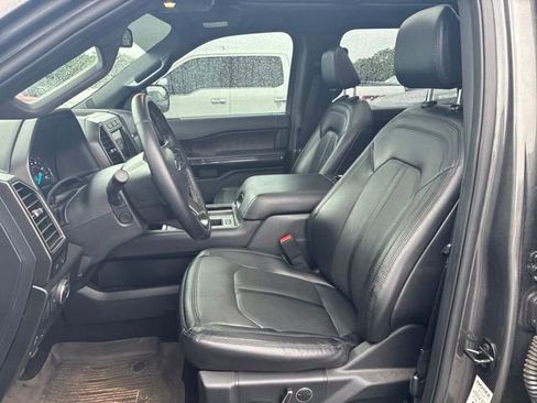 Used 2021 Ford Expedition Limited RWD image 5