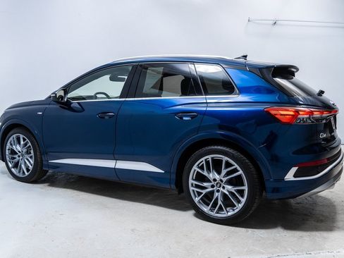 Used 2025 Audi Q4 e-tron Prestige w/ Sport Package image 2