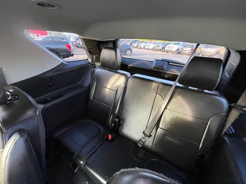 Used 2018 Chevrolet Traverse LT image 27