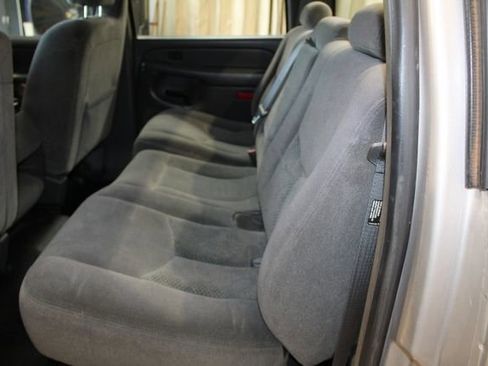 Used 2005 Chevrolet Silverado 2500 W/T w/ Skid Plate Package image 26