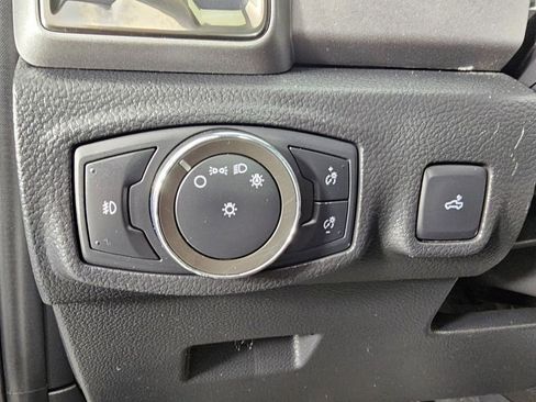 Used 2020 Ford Ranger XLT w/ Equipment Group 302A Luxury AWD/4WD image 19