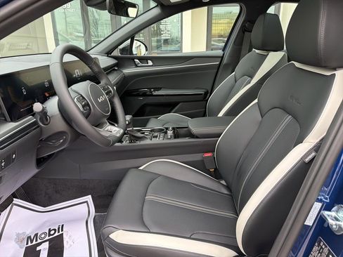 New 2026 Kia K5 GT-Line w/ GT-Line Premium Package FWD image 29