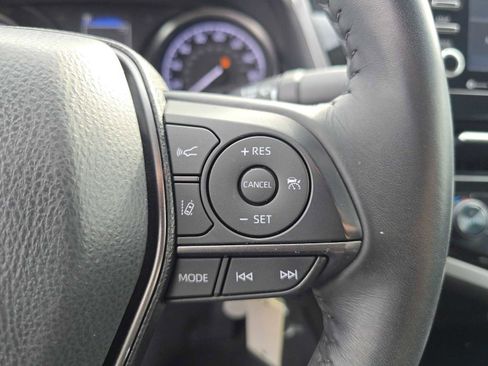 Used 2023 Toyota Camry SE image 29