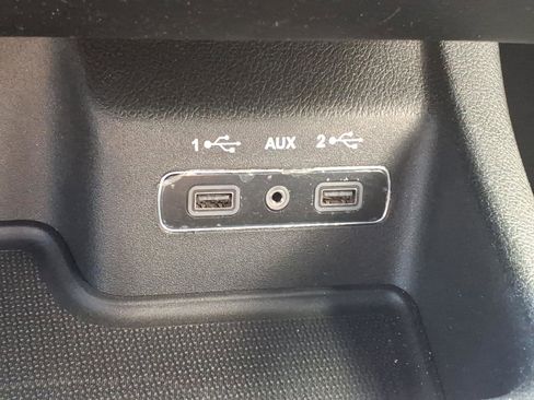 Used 2019 Dodge Durango GT image 17