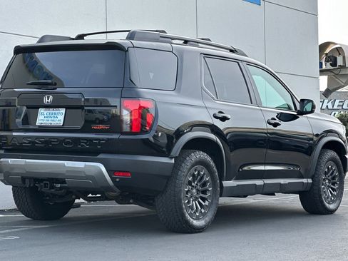 Certified 2026 Honda Passport TrailSport image 3