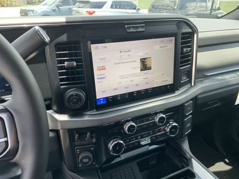 New 2025 Ford F350 Platinum w/ FX4 Off-Road Package image 23