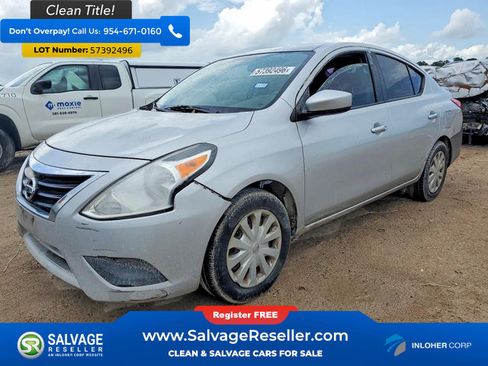 Used 2017 Nissan Versa SV FWD image 1