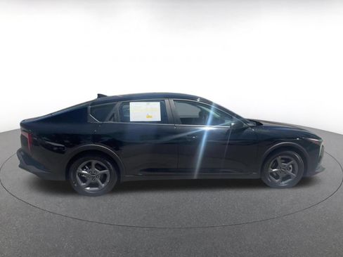 Used 2025 Kia K4 FWD image 16