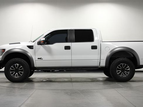 Used 2014 Ford F150 Raptor w/ Equipment Group 801A Luxury image 7