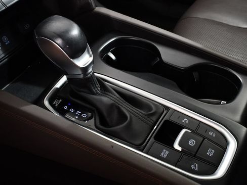 Used 2019 Hyundai Santa Fe Limited AWD/4WD image 30