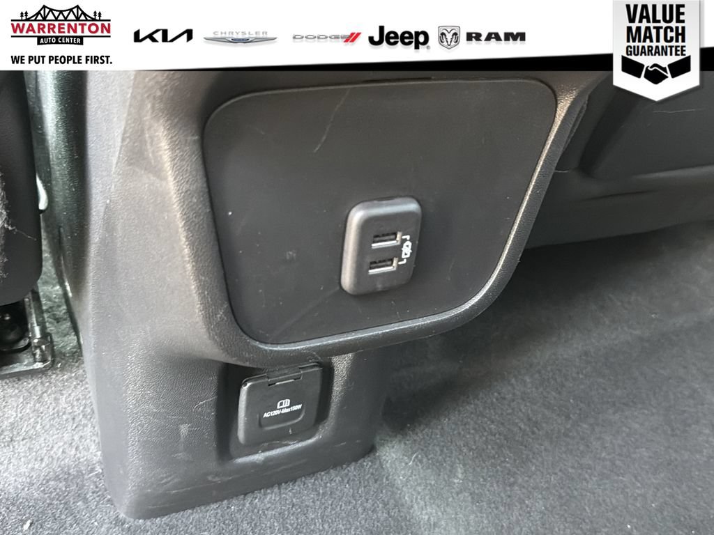 Used 2023 GMC Terrain SLT w/ Tech Package AWD/4WD image 15
