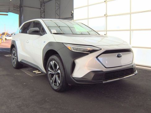 Used 2023 Subaru Solterra AWD image 5