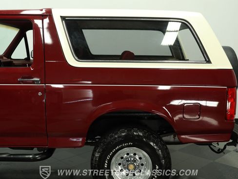 Used 1990 Ford Bronco AWD/4WD image 24
