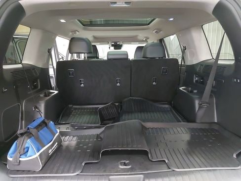 Certified 2025 Hyundai Santa Fe Limited AWD/4WD image 12