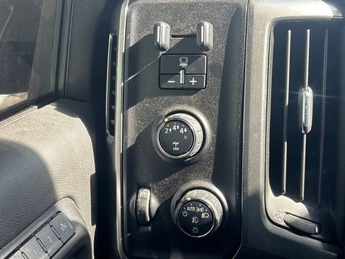 Used 2019 Chevrolet Silverado 2500 LTZ w/ Duramax Plus Package image 22