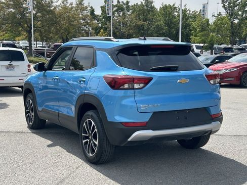 Used 2025 Chevrolet TrailBlazer LT image 6