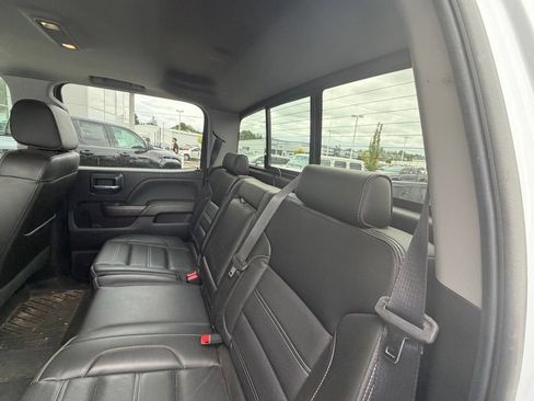 Used 2018 GMC Sierra 2500 Denali AWD/4WD image 10