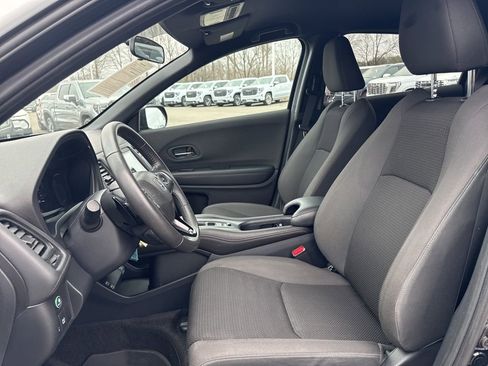 Used 2021 Honda HR-V Sport image 11