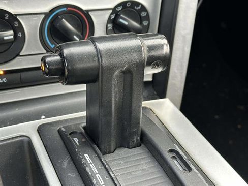 Used 2007 Ford Mustang GT image 17