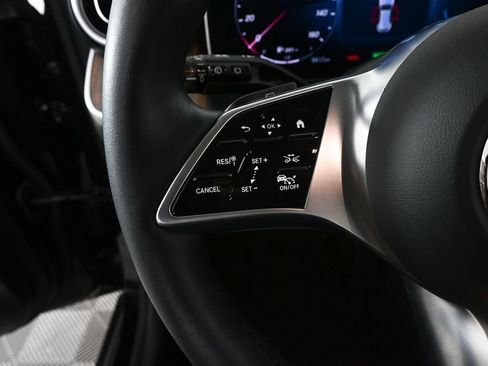 Certified 2025 Mercedes-Benz GLC 350e 4MATIC image 10