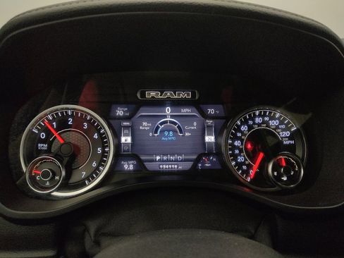Used 2019 RAM 1500 Laramie AWD/4WD image 23