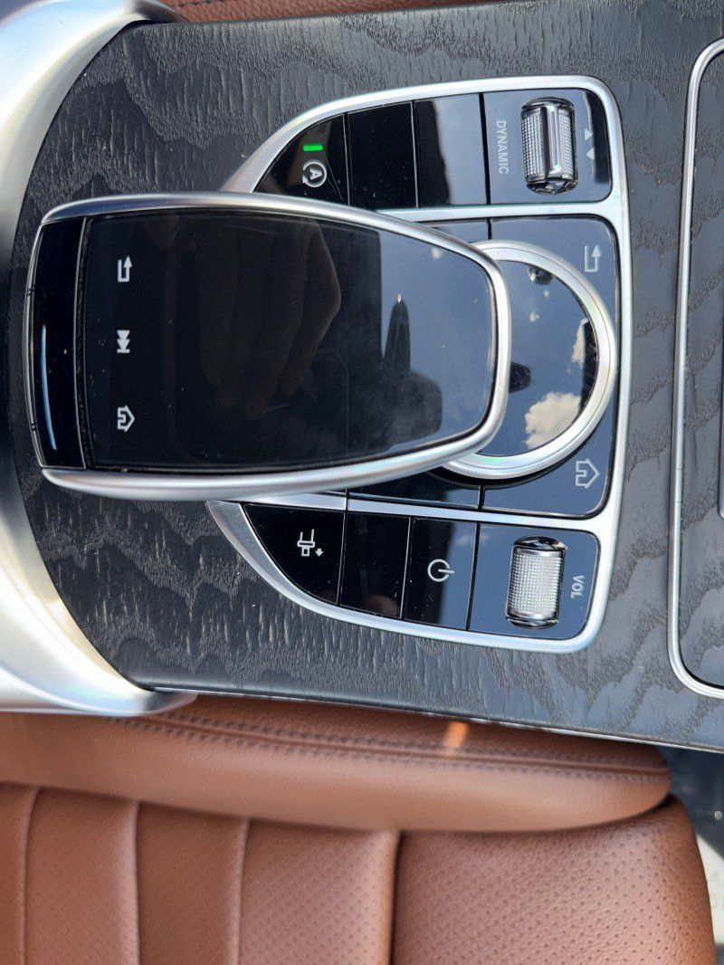 Used 2021 Mercedes-Benz C 300 Cabriolet w/ AMG Line image 7